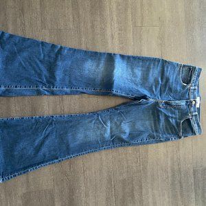 Classic Flare Ultra High-Rise Jeans - Stretchy, Size 30/10, Abercrombie & Fitch